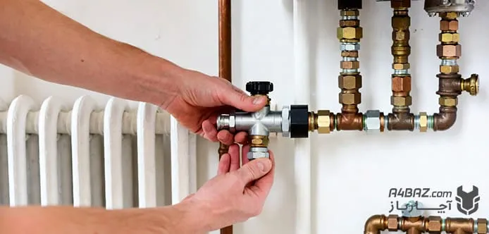 وصل کردن اتصالات لوله کشی پکیج