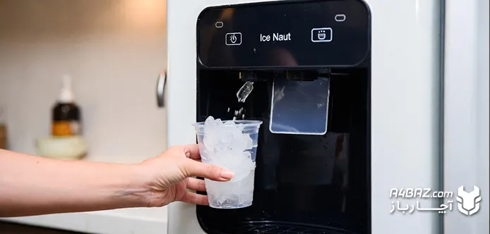 کار با یخساز یخچال