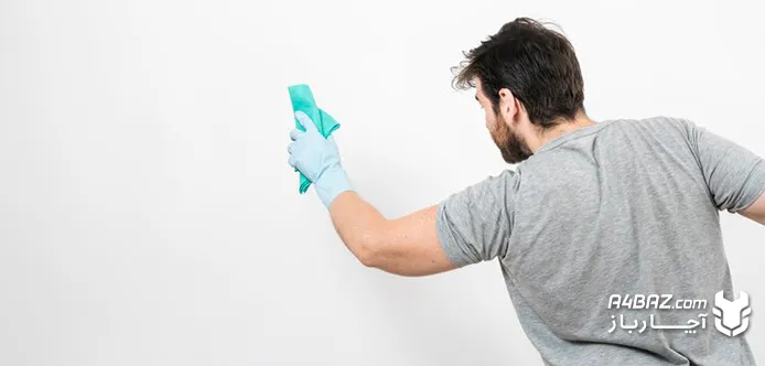 تمیز کردن دیوار رنگ شده